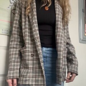 Gilli Black and Cream Plaid Blazer
